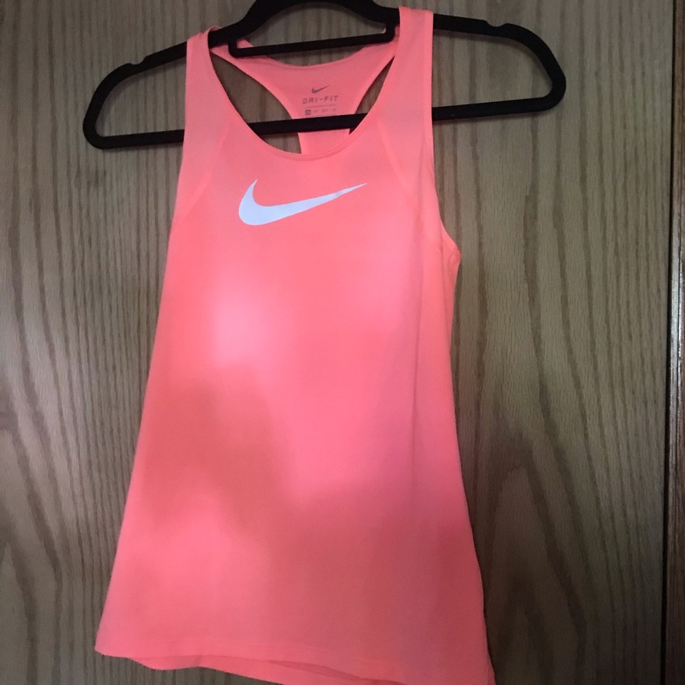 Nike dry fit workout tank top